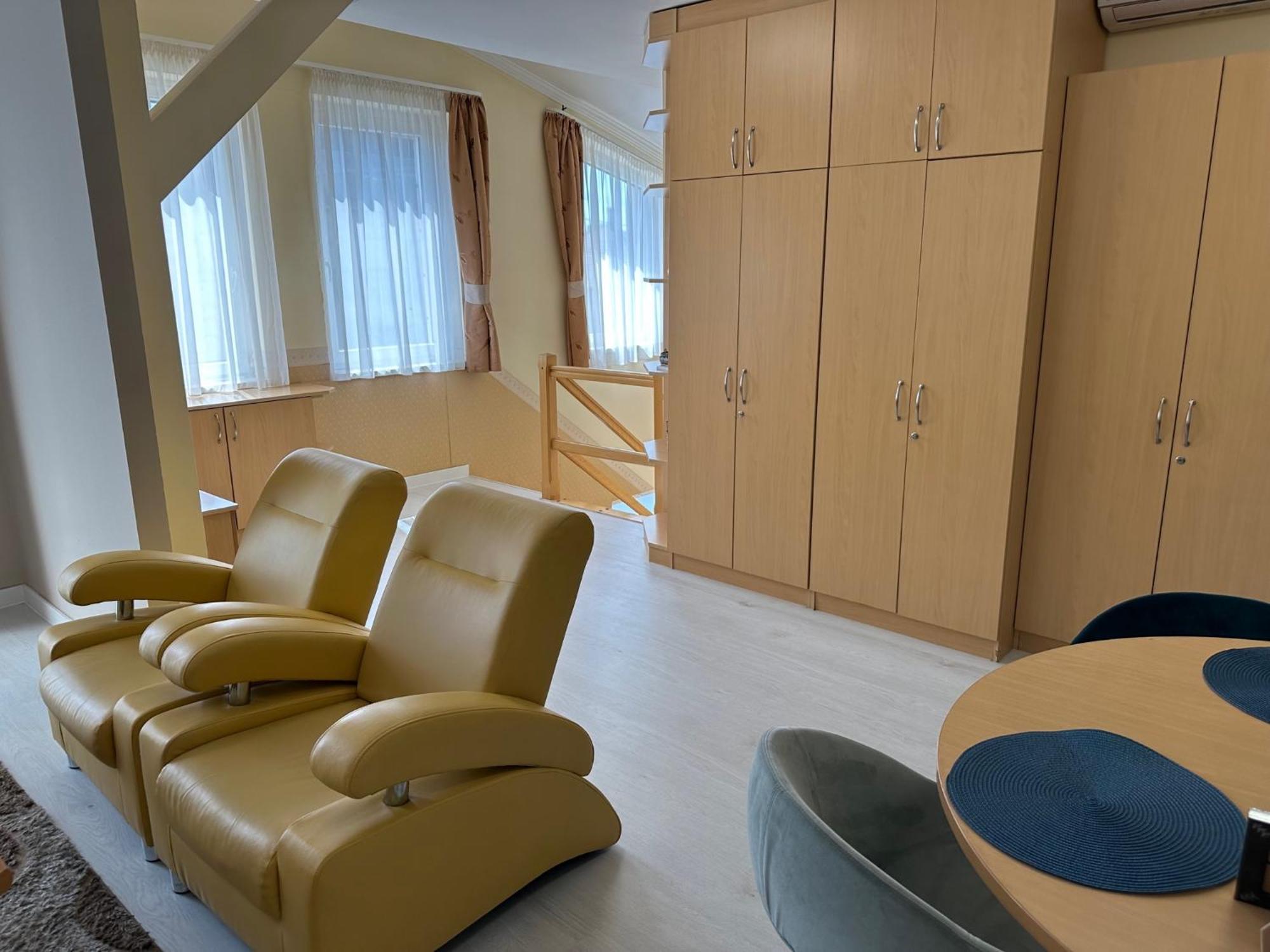 Hotel Forras Komárom Dış mekan fotoğraf